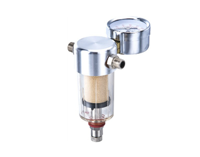 HS-F1 Regulator & Filter in-line low pressure regulator with a 100 psi gauge and moisture drain